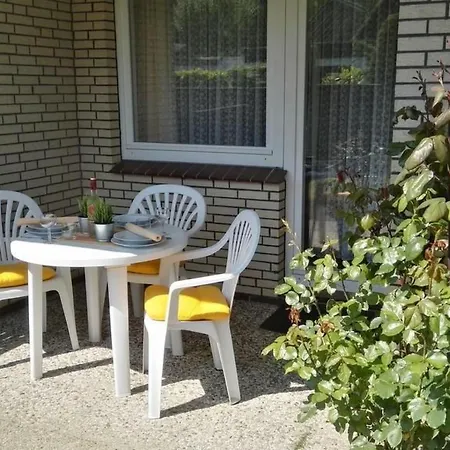 Haus Meeresbrise Wohn- Nr 1 Mit Terrasse - Copy By Interhome